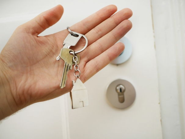 https://JamesFreeman.StopRentingStartOwning.com